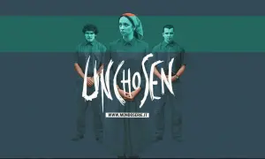 Tre persone in abiti scuri, con la scritta "UNCHOSEN" in bianco. La serie tv "Unchosen" promette mistero.