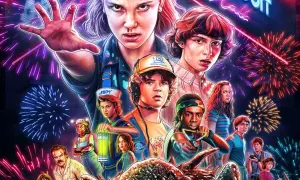 Undici e i suoi amici affrontano un nuovo orrore in Stranger Things 3, con fuochi d'artificio e un mostro minaccioso.