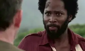 Harold Perrineau in un momento intenso di un film o programma TV.