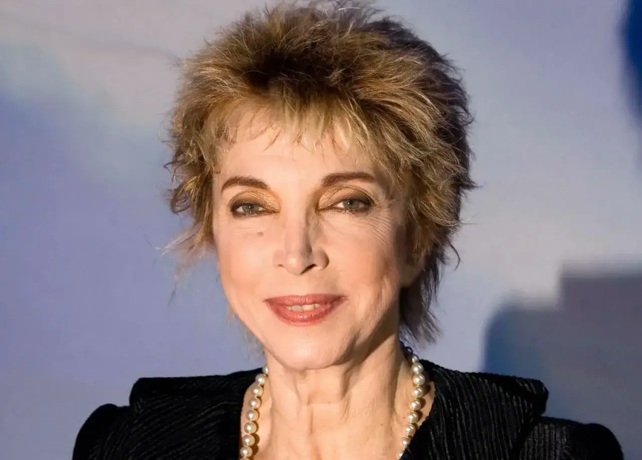 Ritratto di Mariangela Melato, attrice iconica. La sua scomparsa ha lasciato un vuoto, ma la sua arte resta. Nessuna informazione sulla mariangela melato causa morte.